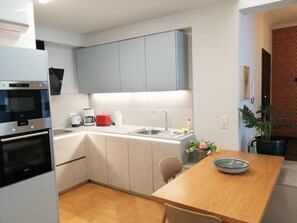 Apartment | 2 bedrooms, Internet