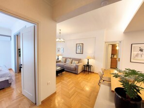 Apartment | 2 bedrooms, Internet