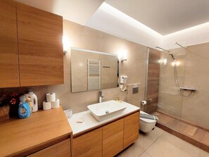 Casa | 2 habitaciones y internet