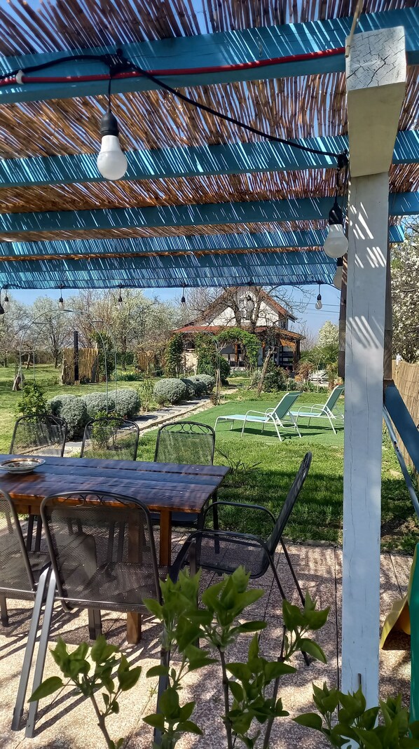 Maison (Two Bedroom Holiday Home) | Terrasse/Patio