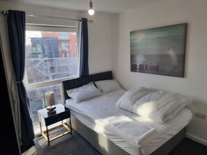 Departamento, 2 camas Queen size | 2 habitaciones, wifi gratis y ropa de cama 