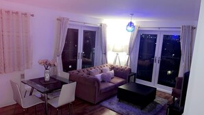 Leilighet, 2 queensize-senger | Oppholdsområde