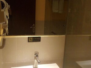 Unclassified image, 3 of 16, button