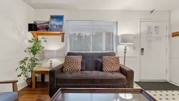 Appartamento, 2 camere da letto | Area soggiorno