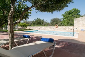 Utomhuspool