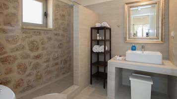 House | Bathroom
