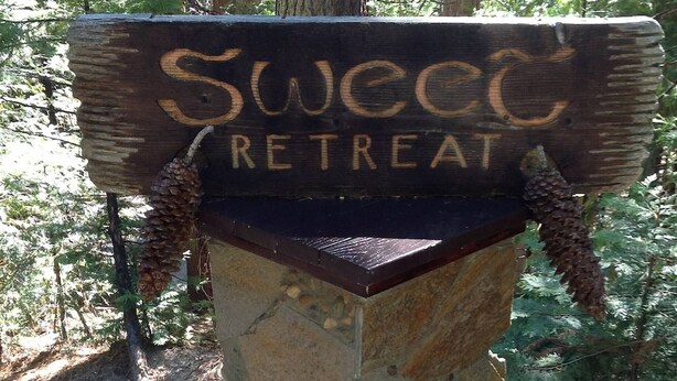 Cabin, 2 Bedrooms, Microwave | Property grounds - Sweet Retreat Movie Theater, Poolping-pong, Bbq, Summer Swimming (Arnold)