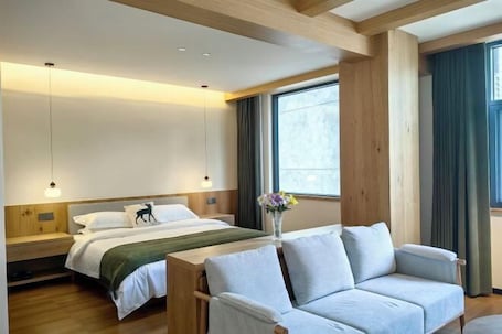 Room. Xingyue Courtyard-Style Hotel