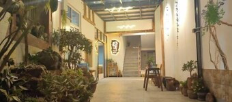 小金星月庭院宾馆