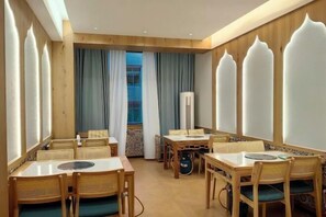 Restaurant - Xingyue Hotel (Xiaojin)