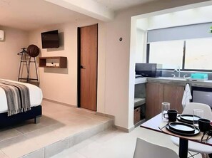 Strykejern/-brett, wi-fi og sengetøy