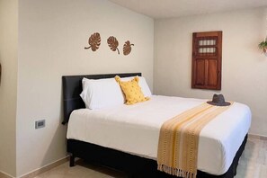 Fer et planche Ă repasser, Wi-Fi, literie fournie