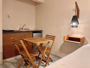 Dining - Romantic Central Studio - Ideal for Couples (CancÃºn)