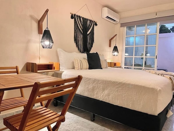 1 chambre, fer et planche Ă repasser, Wi-Fi, draps fournis