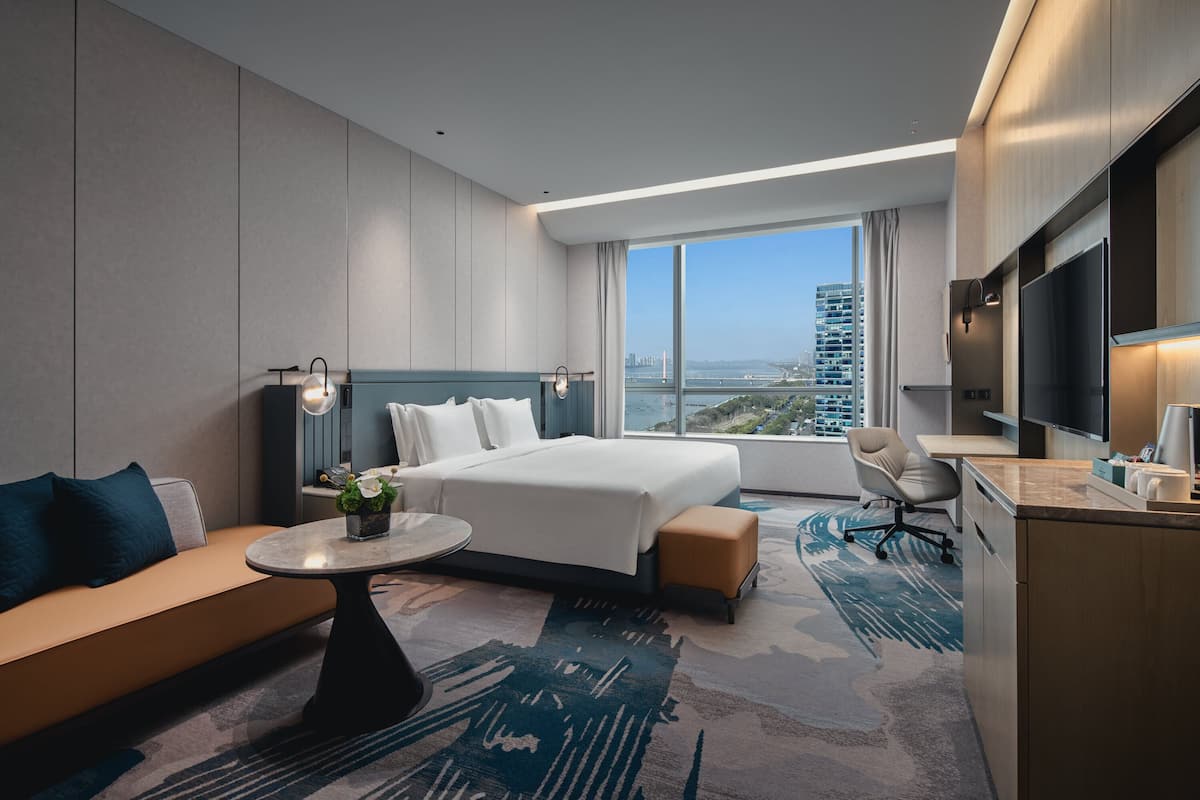 ห้องสแตนดาร์ด, เตียงคิงไซส์ 1 เตียง (Qianjiang CBD View) | โต๊ะทำงาน, พื้นที่ทำงานแบบใช้แล็ปท็อป, Wi-Fi ฟรี, ผ้าปูที่นอน