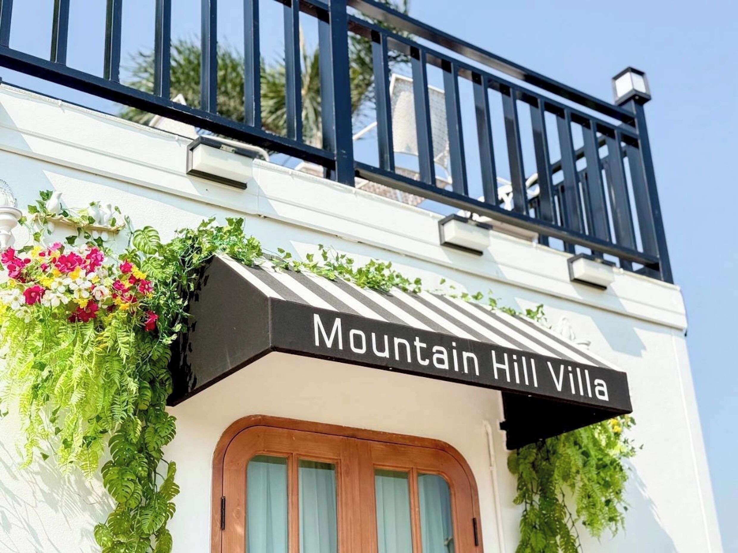 Villa with Mountain View | Desk, free WiFi, bed sheets, wheelchair access