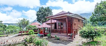 Hotel O Ujung Samalas HomestayNearLapangan Sembalun Bumbung