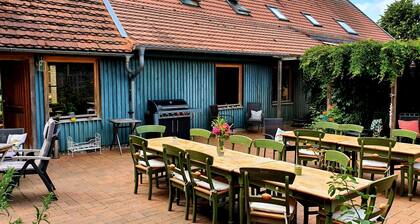 House-Superior-Ensuite with Bath-Garden view-9-Zimmer Denkmal-Haus