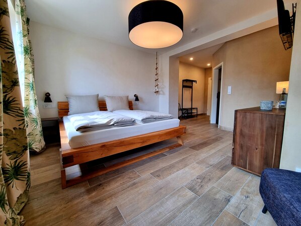 9 Schlafzimmer, kostenloses WLAN, Bettwäsche