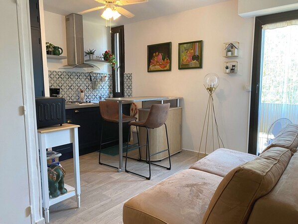 Interior - Charming 1BR with parking in Balaruc-les-Bains (Balaruc-les-Bains)