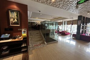 Lobby - Youfeel Hotel (Shanghai)
