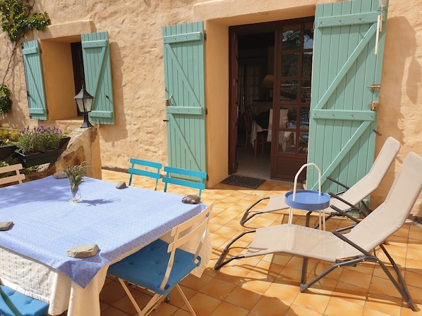 Restauration en plein air