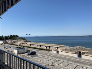 Unclassified image, 3 of 19, button - 3-room apartment in Balaruc-les-Bains with WiFi and view of Thau lagoon (Balaruc-les-Bains)