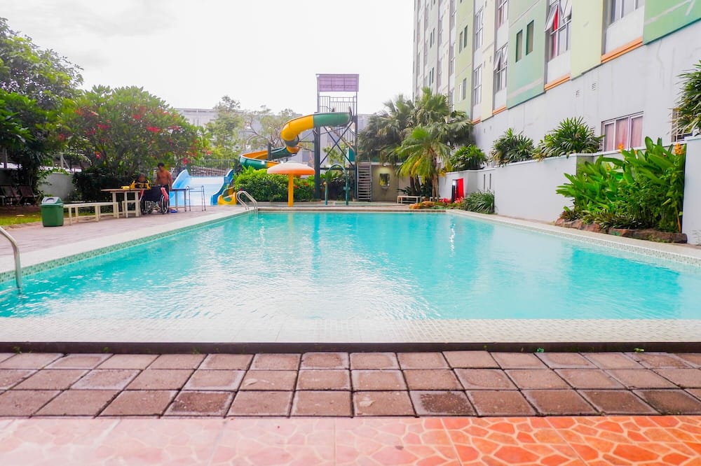 Homey Studio Apartment At Dian Regency - Socah