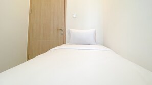 Deluxe Apartment | Individually decorated, individually furnished, free WiFi - Classic 2Br At Tokyo Riverside Pik 2 Apartment (Teluknaga)