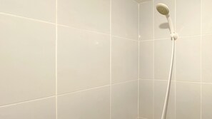 Bathroom - Classic 2Br At Tokyo Riverside Pik 2 Apartment (Teluknaga)