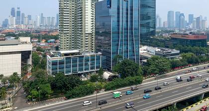 2Br Apartment With Queen Bed (Single Bed X2) At Gp Plaza
