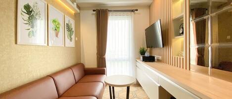Deluxe Apartment, 2 Bedrooms | Living area