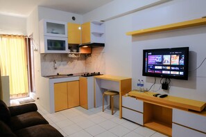 Deluxe Apartment, 2 Bedrooms | Living area - Good Choice 2Br At 12Th Floor Gateway Ahmad Yani Cicadas Apartment (Bandung)