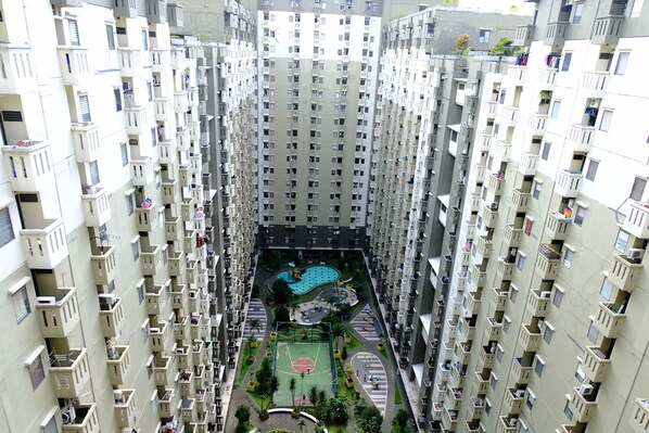 Exterior - Good Choice 2Br At 12Th Floor Gateway Ahmad Yani Cicadas Apartment (Bandung)