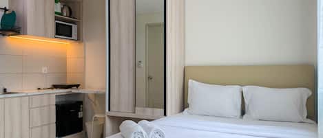 Individually decorated, individually furnished, free WiFi