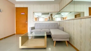 ดีลักซ์อพาร์ทเมนท์, 2 ห้องนอน | บริเวณนั่งเล่น