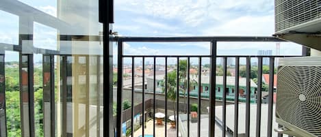 Deluxe Apartment, 2 Bedrooms | Balcony