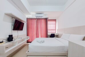 Deluxe Studio | Individually decorated, individually furnished, free WiFi - Comfy Studio At Poris 88 Apartment (Tangerang)