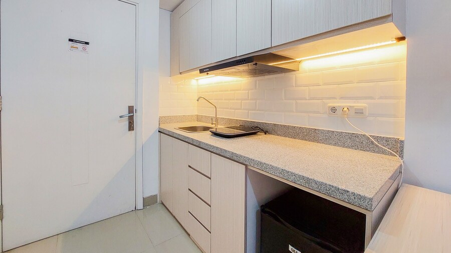 Comfy Studio At Poris 88 Apartment