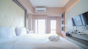 Studio Deluks | Wi-Fi gratis dan didekorasi berbeda-beda