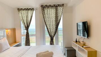 Deluxe Studio | Individually decorated, individually furnished, free WiFi