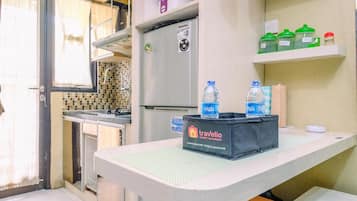 Apartamento Deluxe, 2 habitaciones | Cocina privada | Frigorífico grande y placa de cocina