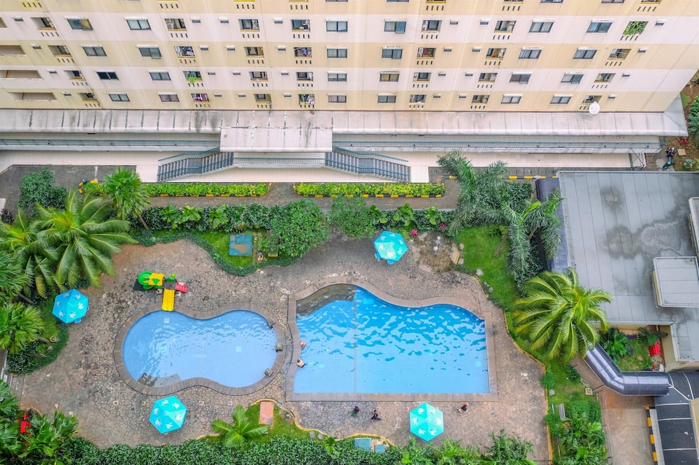 Nice And Modern 2Br At Kebagusan City Apartment