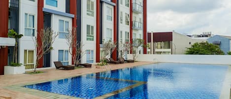 Piscina a l'aire lliure