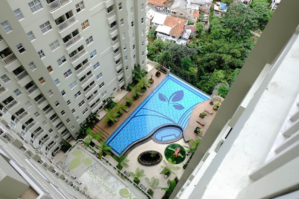 Good Deal 1Br Apartment At Parahyangan Residence