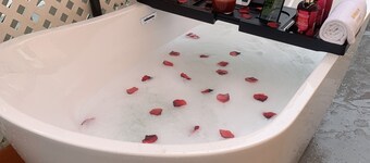 North Suites Levittown
