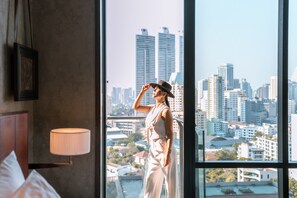 Terrace/patio - SILQ Hotel And Residence (Bangkok)