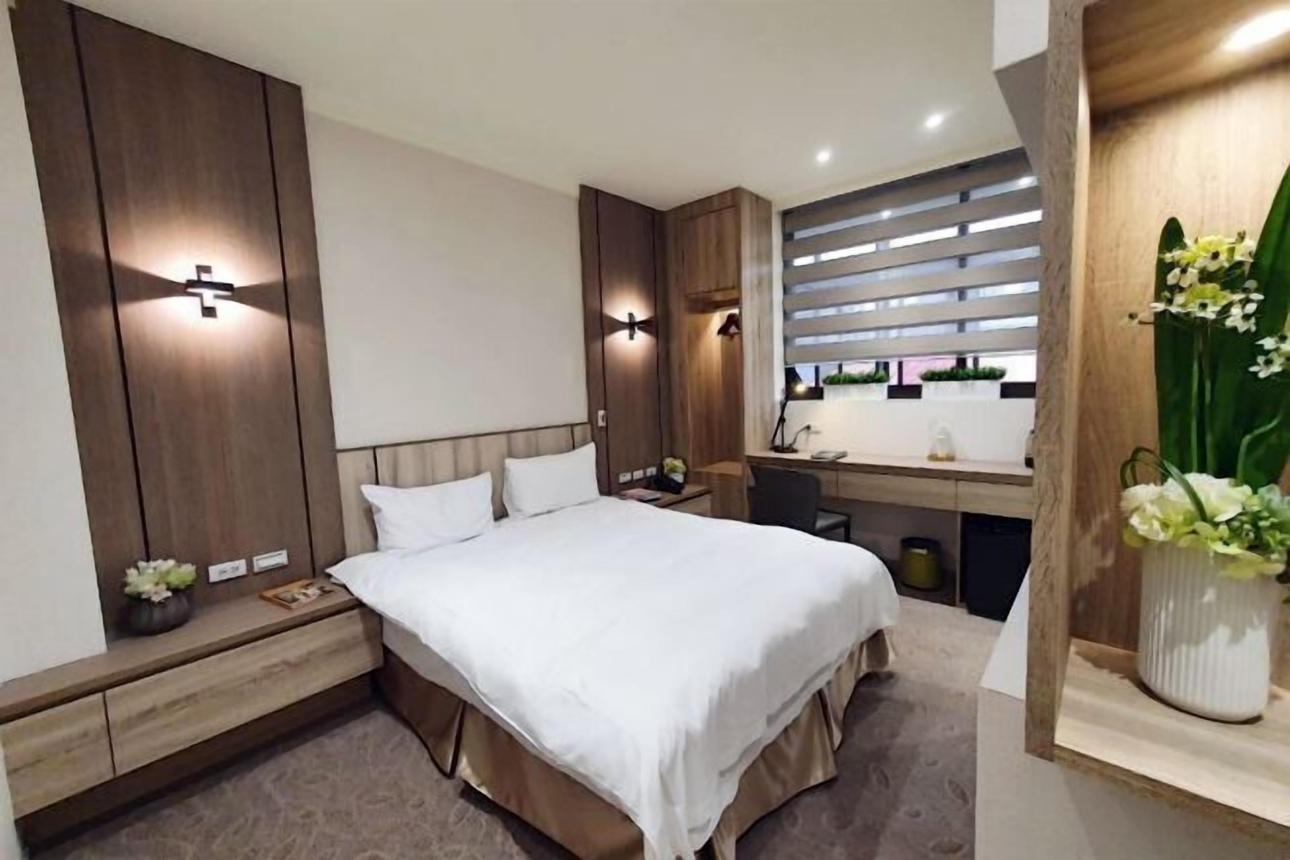 Minibar, két bảo mật tại phòng, màn/rèm cản sáng 