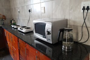 Private kitchen - White House Guesthouse 29Kew (Johannesburg)