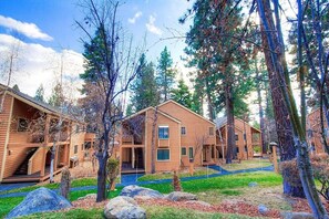 Apartment, 2 Bedrooms | Exterior